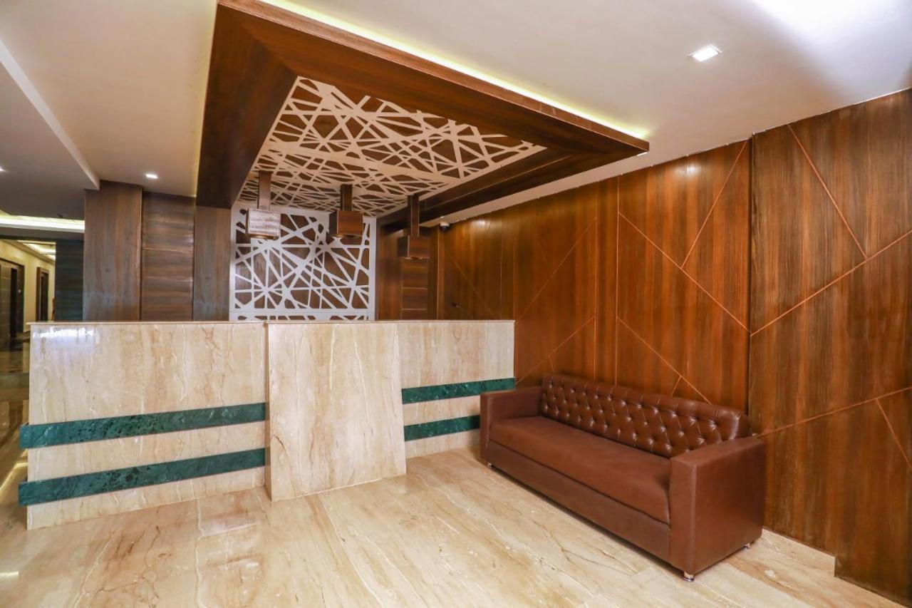 Hotel Cs Empire Lakshmanpur Exterior foto